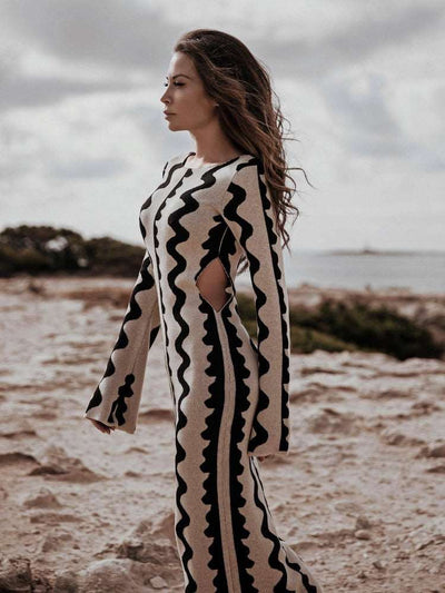 Elegant Cut Out Autumn Knitted Long Flare Sleeve Maxi Dress